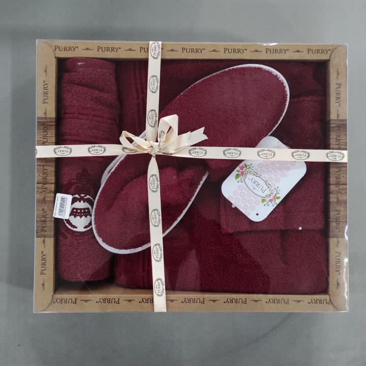Фото Подарочный набор для сауны мужской Purry: полотенце на липучке + полотенце + тапочки (бордовый) - Магазин MASMART
