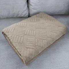 Фото Покривало велюрове Елітне євро 220х240 см бежевий / графіт  - Магазин MASMART