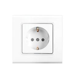Фото Розетка із заземленням та шторкою VIKO Linnera біла  - Магазин MASMART