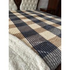 Фото Плед Квадраты овчина 150х200 см микрофибра/велюр  - Магазин MASMART