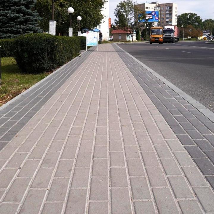 Фото Плитка тротуарна ЗМ Цегла 20х10 8см (сірий)  - Магазин MASMART