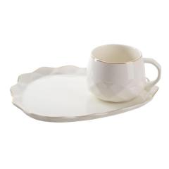 Фото Чашка Led Core White Gold з блюдцем 220 мл  - Магазин MASMART