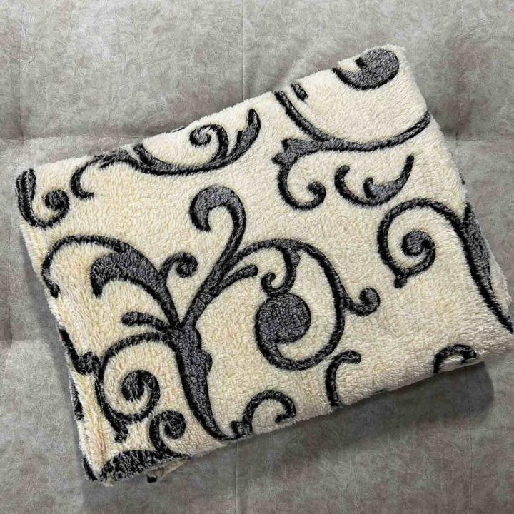 Фото Плед Конфета NEW 180х210см микрофибра цвет в ассортименте  - Магазин MASMART