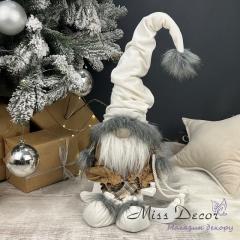 Фото Новогодний гном на саночках бежевый 60см MissDecor Y-187  - Магазин MASMART