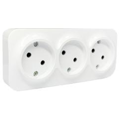 Фото Розетка тримісна без заземлення AWM DARA біла  - Магазин MASMART
