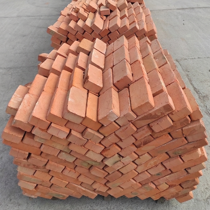 Фото Кирпич М-100 Кривец рядовой полнотелый  - Магазин MASMART